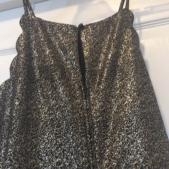 Beautiful scalloped iz Byer dress black with gold - Picture 8 of 8